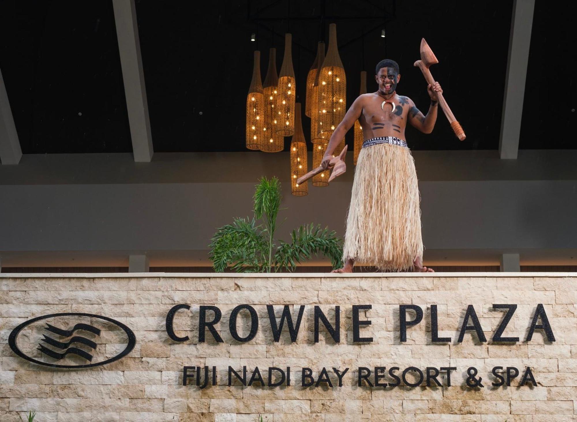 Crowne Plaza Fiji Nadi Bay Resort & Spa, An Ihg Hotel Екстериор снимка